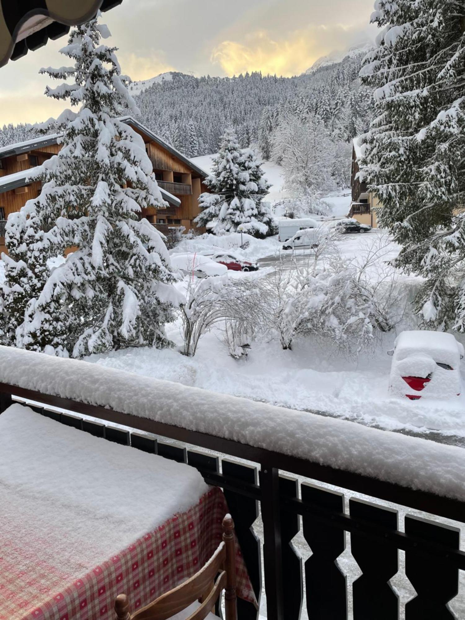 Cosy 2 Pieces Proche Chatel Abondance Esterno foto